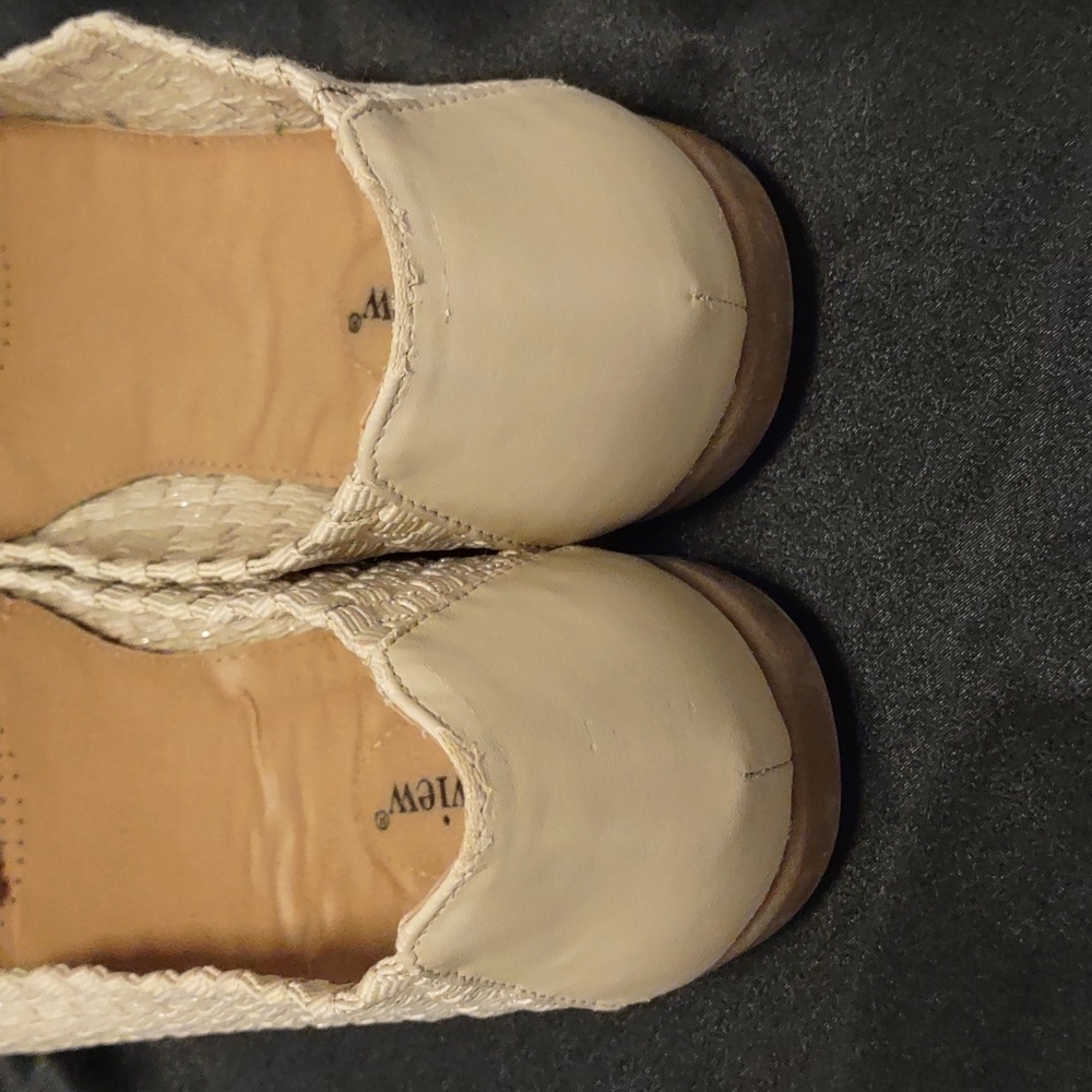 Comfortview Bethany Woven Flats Size 11 - Picture 2 of 4